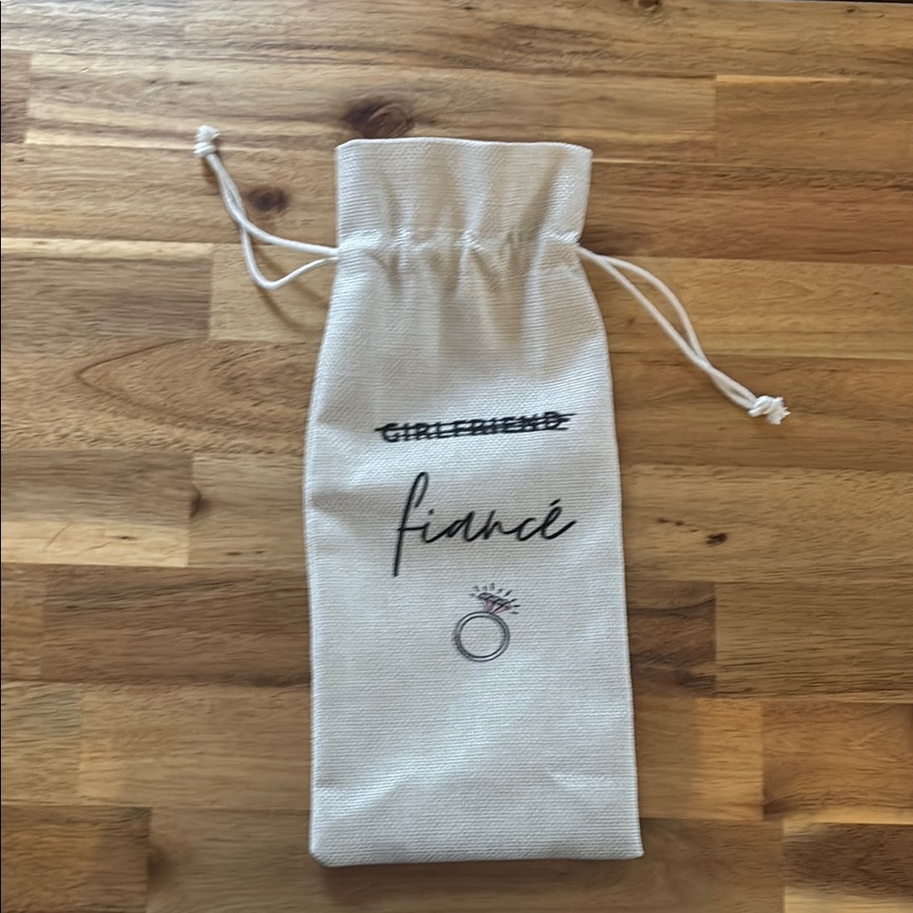 Fiancé Drawstring Wine Pouch